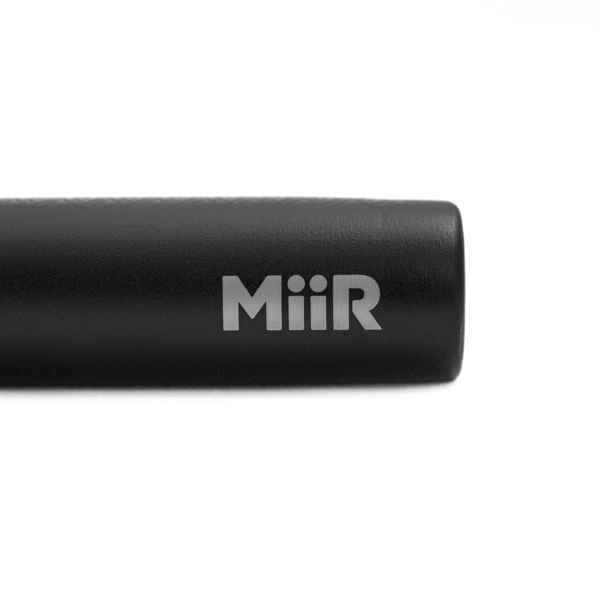 miir-x-carryology-flask-m6 WebPDP-MiiR_x_Carryology_Aero_Flask_Studio__FLK1SSOS401_4_12.10.24__FLK1SSOS401.jpg