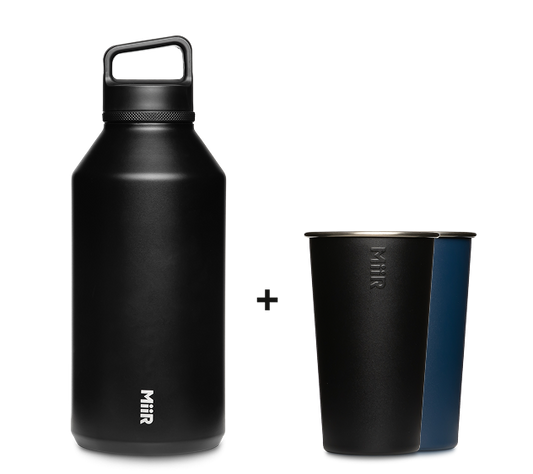 64oz-wm-bottle-2x-pint-cups-e0 64oz-bundle-03.png