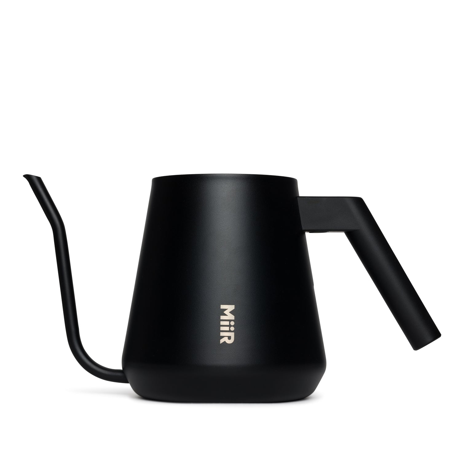 new-standard-pour-over-kettle-b2 Pour_Over_Kettle_Black_Studio_0222_Front.jpg