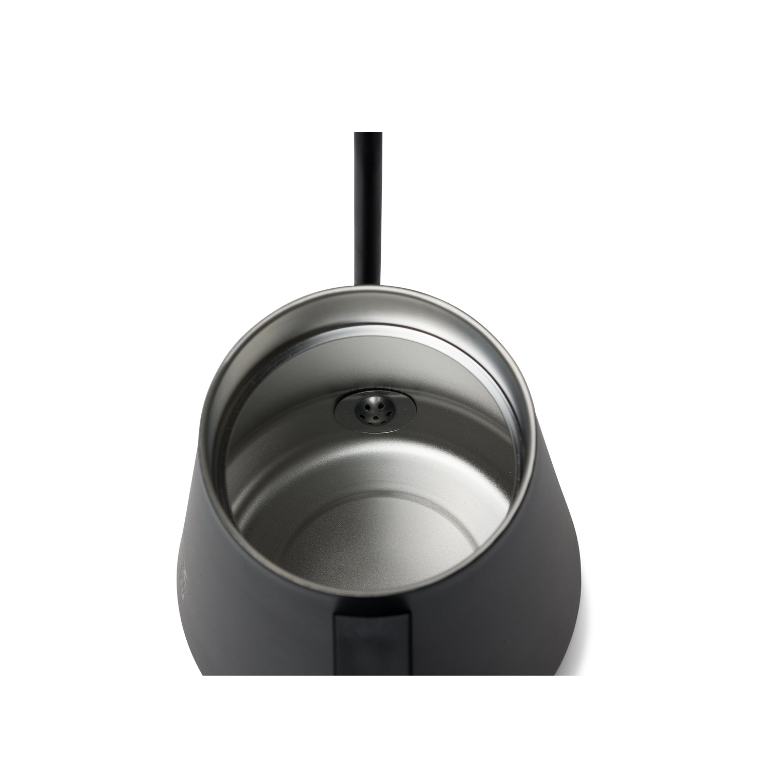 new-standard-pour-over-kettle-b2 Pour_Over_Kettle_Black_Studio_0222_Screen__POK1SNOS002.jpg