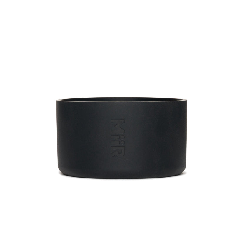 silicone-boot-l4 Silicone_Boot_32oz_42oz_Black_Studio_0821_SLB1PN34002_Front_22fbd7e0-94c1-4c9d-9f4e-6b60d37f6bce.jpg