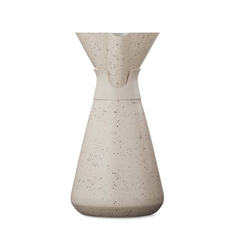 new-standard-carafe-p2 WebPDP-33oz_New_Standard_Carafe_Desert_Tan_Speckle_Studio__CAR1SVOS224_270.jpg