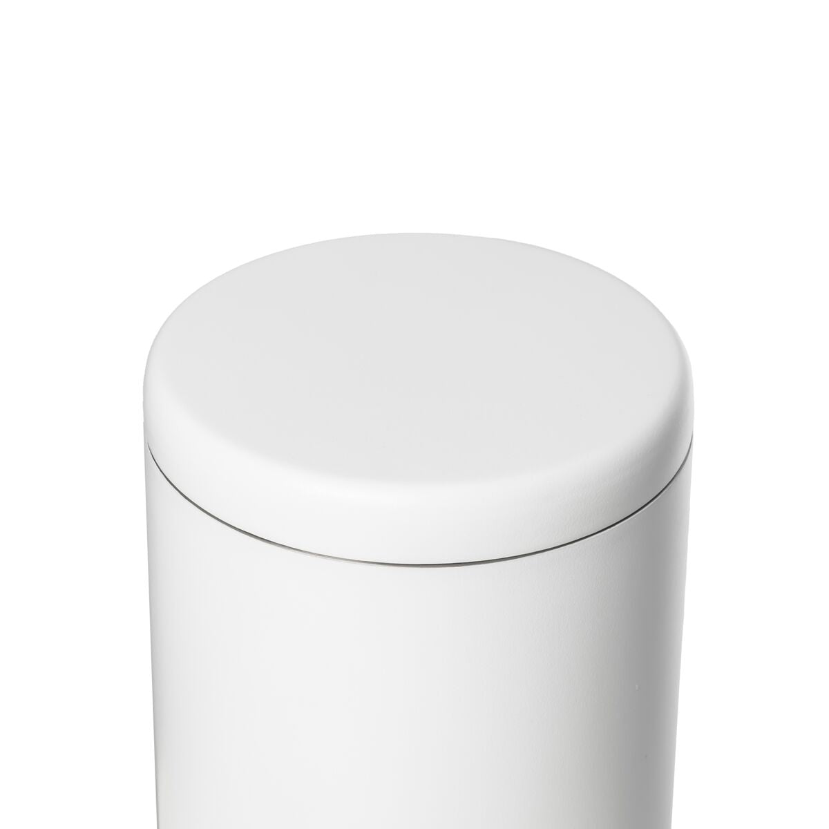 airlock-coffee-canister-e8 WebPDP-Airlock_Coffee_Canister__ACN2SVOS001_White_X2Studio_45_Deg_Lid_On.jpg