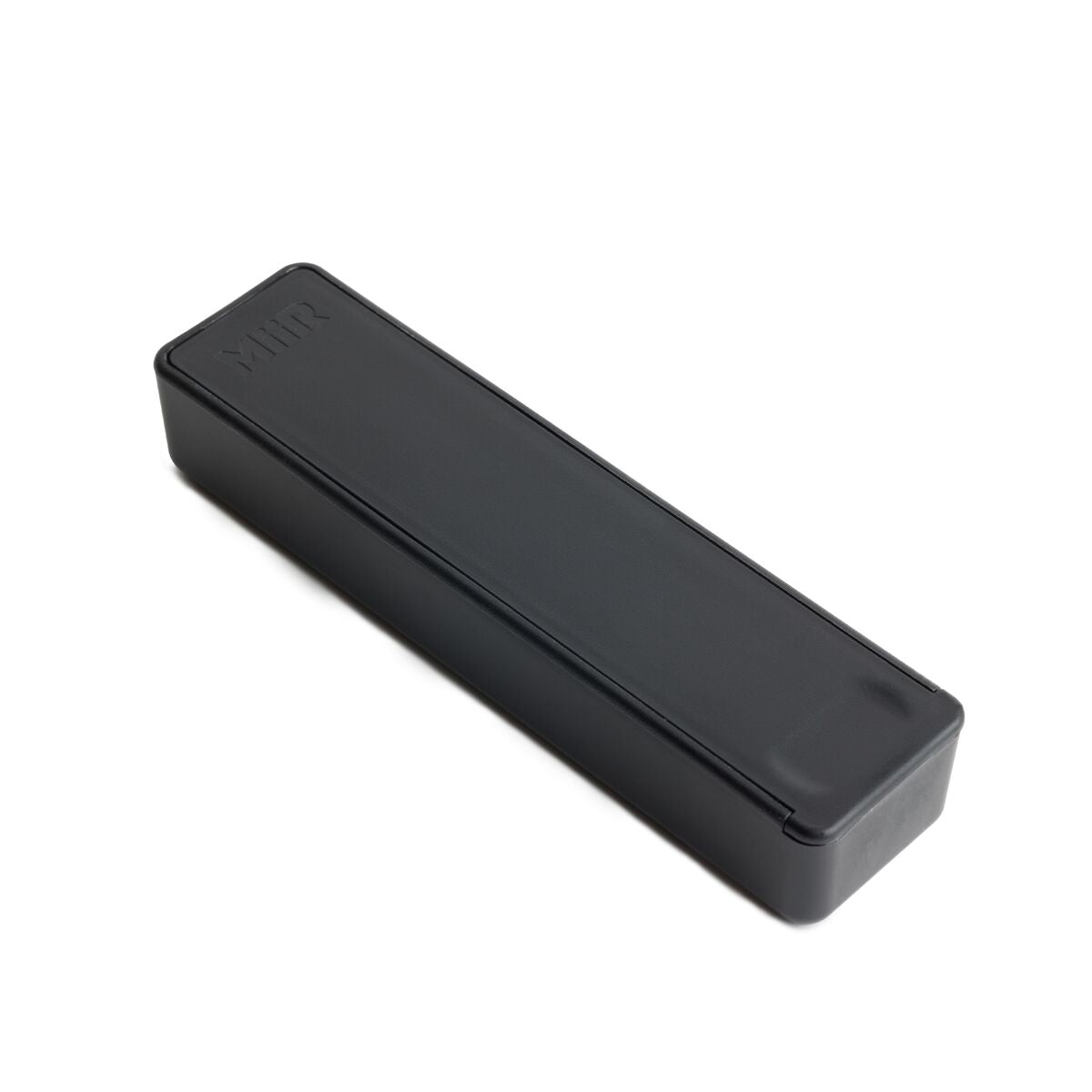 essential-utensil-set-g8 WebPDP-Essential_Utensil_Set_Studio_1022_45_Deg__UTL1SNOS002.jpg