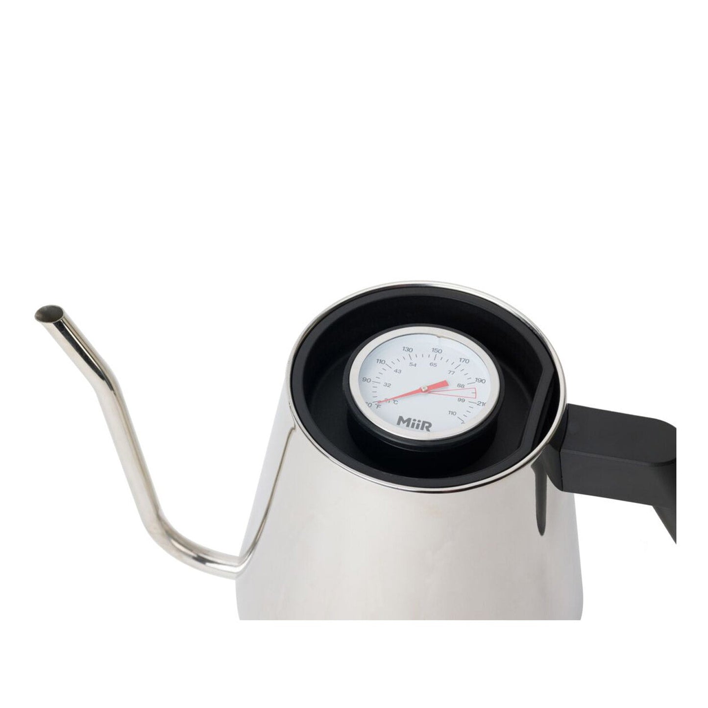 new-standard-pour-over-kettle-b2 WebPDP-Pour_Over_Kettle_Black_Studio_0222_45_Deg_Lid__POK1SNOS005.jpg